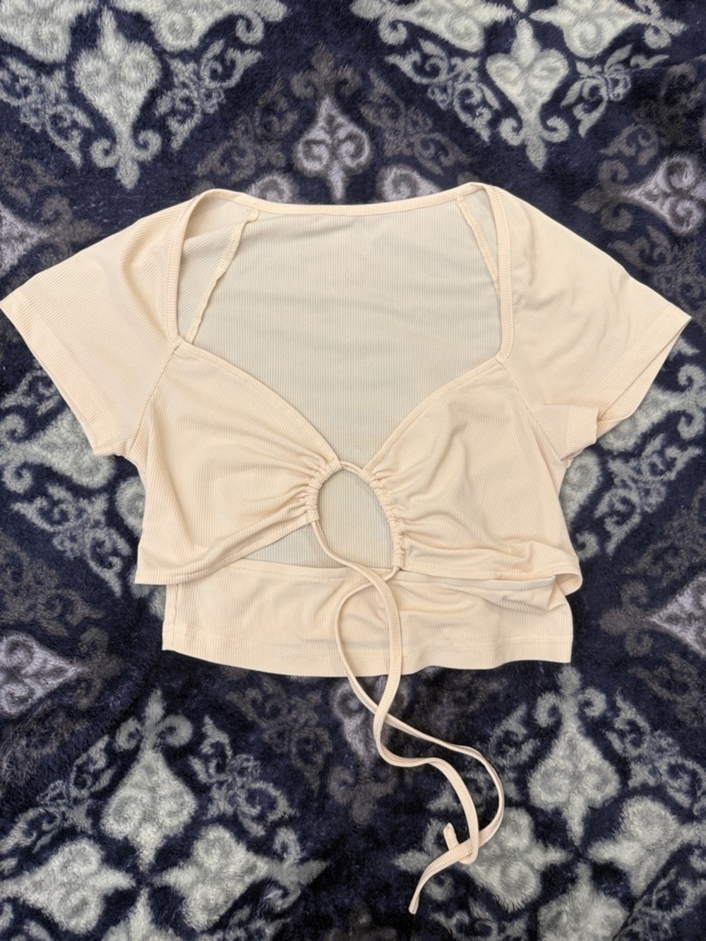 Women's Cream Tie-Front Short Sleeve Top - XS